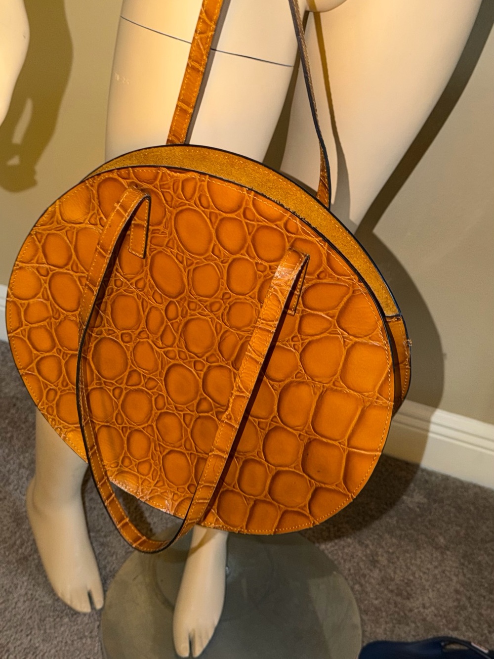 Claudia Firenze Round Croce embossed Leather Tote Bag Carmel Roomy  Italy